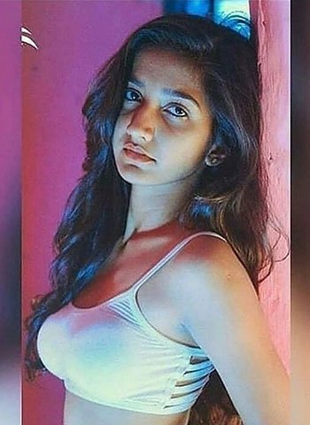 Akbarpur Call Girl